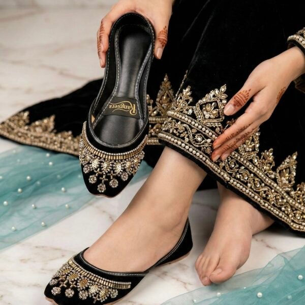 Zarvish (Black Velvet)