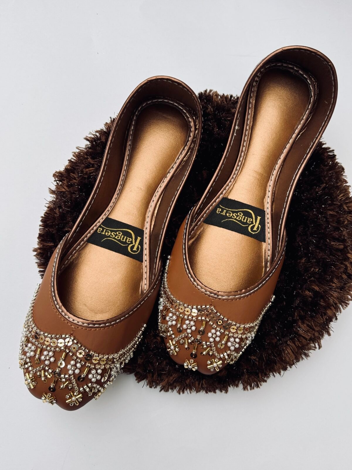 IMG_0270 Nooréa (Choco Brown) - Image 1