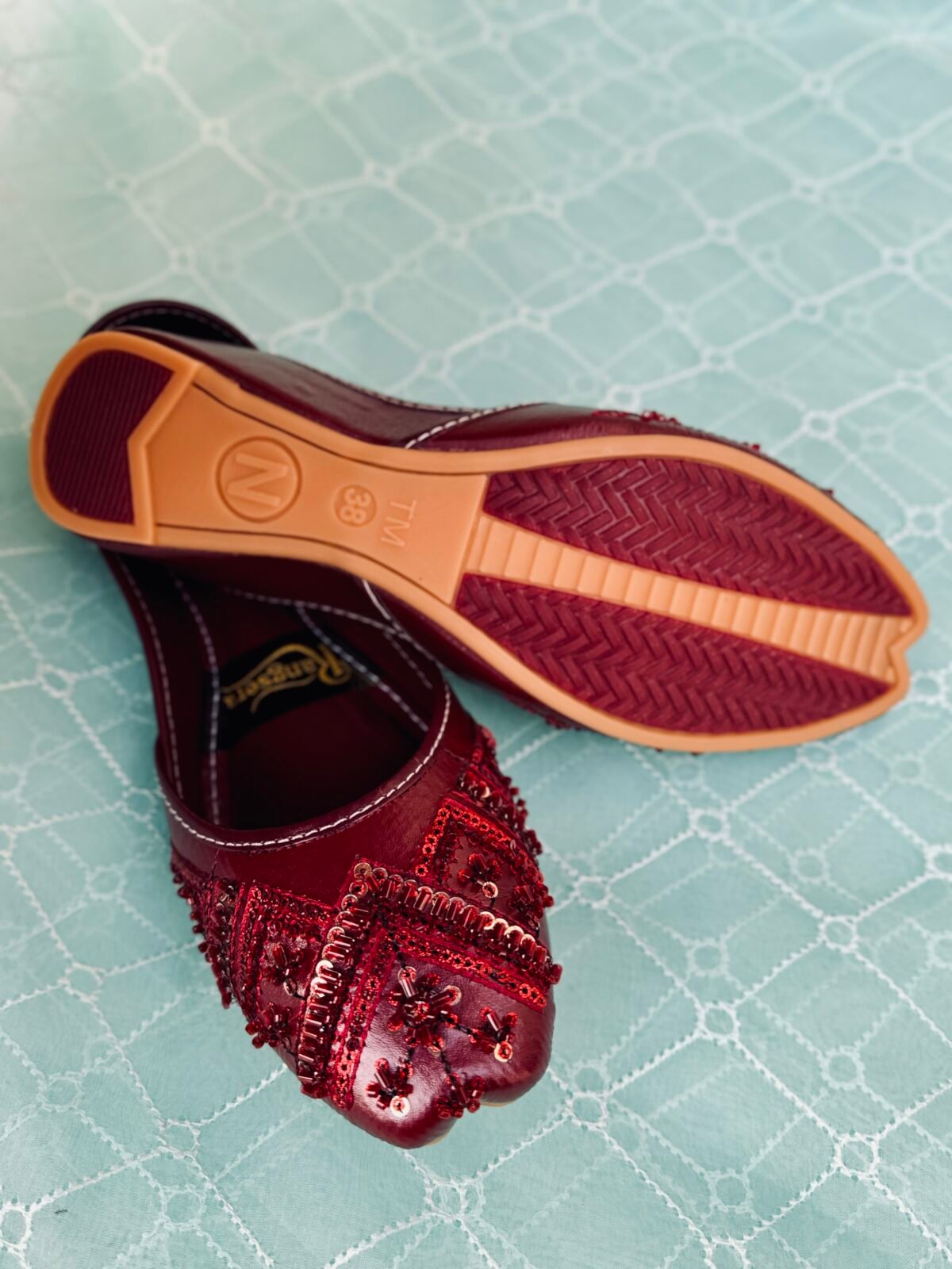 Mehrunisa (Maroon Pearl) - Image 3