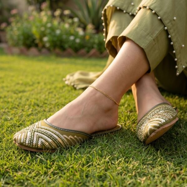 Zarminay (Mehndi Green)