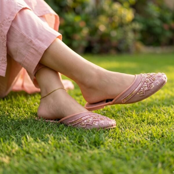 Noor (Blush Pink)