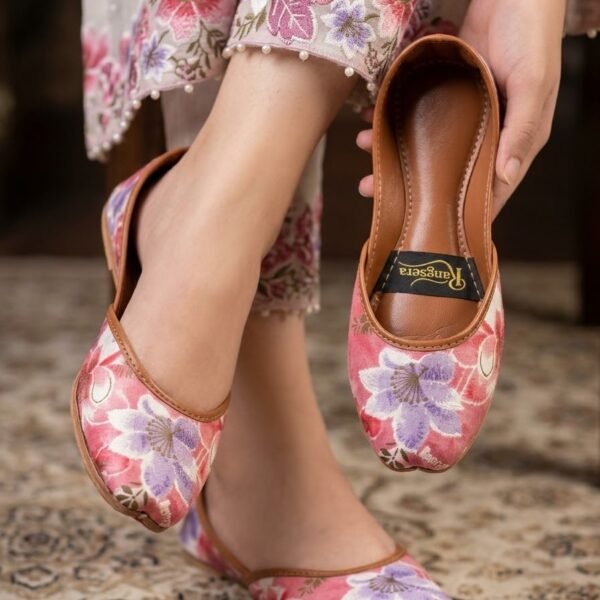 Gul-e-Rana (Blush Pink) Handmade Khussa for Women