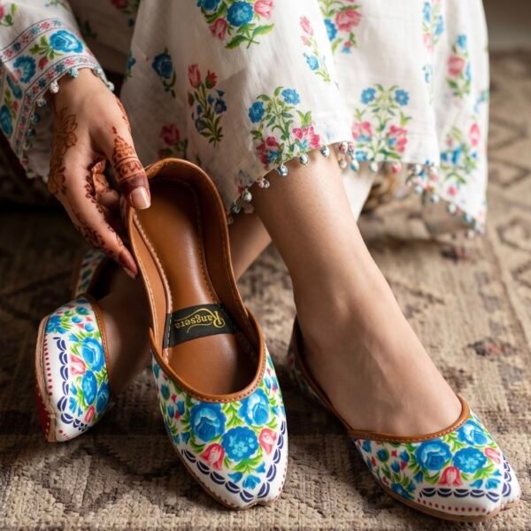 Gul-e-Feroza (Azure Floral)