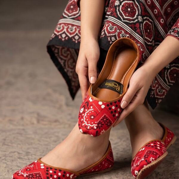 Ajrakh Glow (Crimson Red)