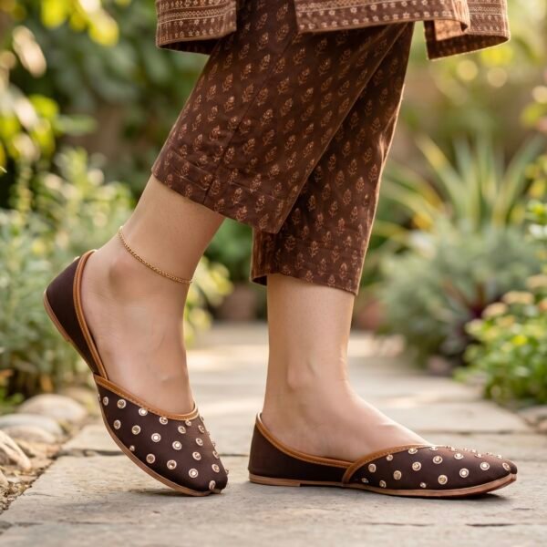 Mahnoor (Coffee Brown)